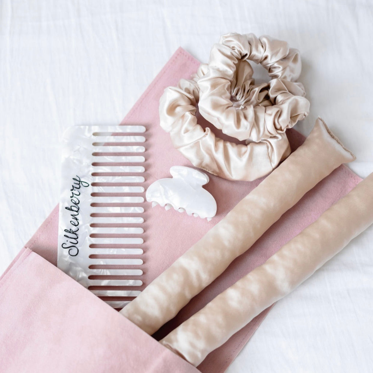 The Silk Heatless Curl Kit