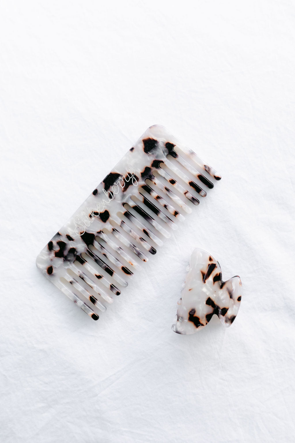 The Silkenberry Signature Wave Comb & Claw Clip